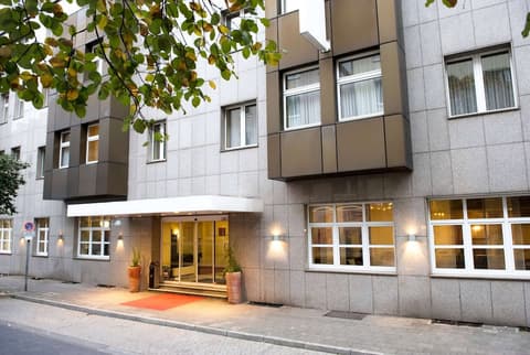 Wyndham Garden Düsseldorf City Centre Königsallee, Exterior
