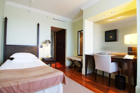 Elite Park Avenue Hotel, Room