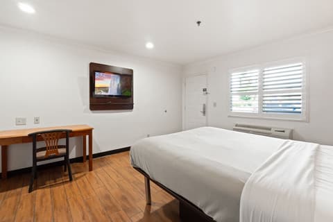 Motel 6 Ontario, CA - Convention Center - Airport, Room