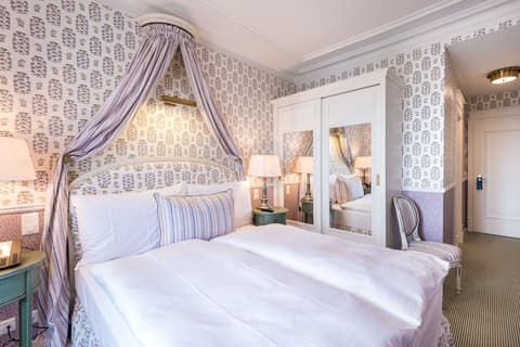 Chateau Guetsch, Room