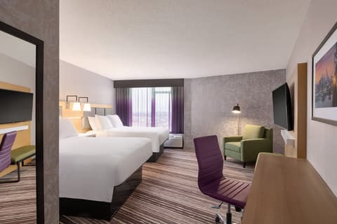 Holiday Inn Philadelphia Arpt-Stadium Area by IHG, Room