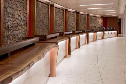 Hyatt Regency Atlanta Downtown, Lobby
