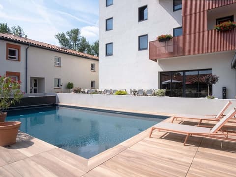 Hôtel ibis Montauban, Miscellaneous