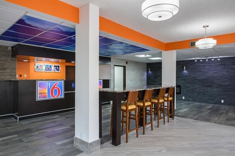 Motel 6 Savannah, GA - Midtown, Lobby
