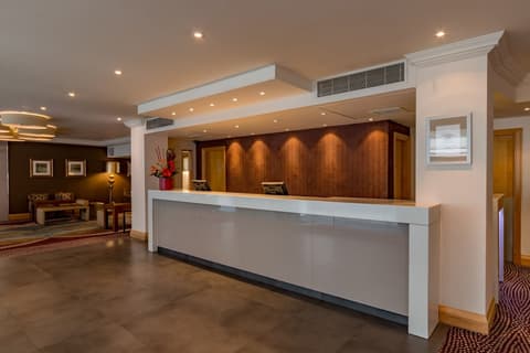 Thistle Trafalgar - Leicester Square, Lobby