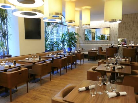 Sofitel Paris Arc de Triomphe, Restaurant