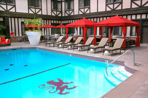 The Cheshire, Outdoor pool