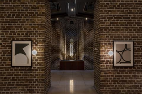 Wasserturm Hotel Cologne, Curio Collection by Hilton, Lobby