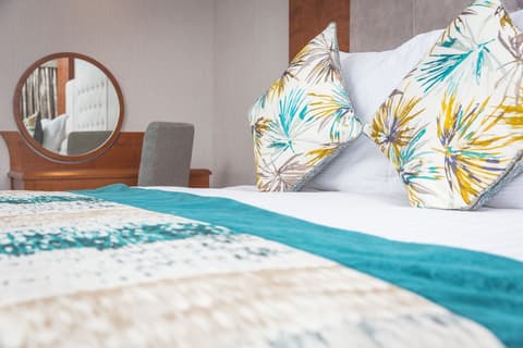 Stormont Hotel, Room