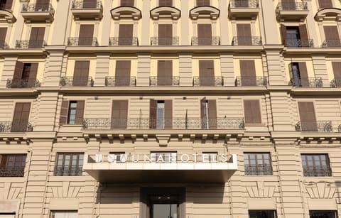 UNA Hotels Napoli, Front of property