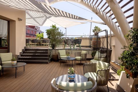 UNA Hotels Napoli, Restaurant