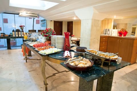 Hotel Euro Suite São Paulo by Nacional Inn, Dining