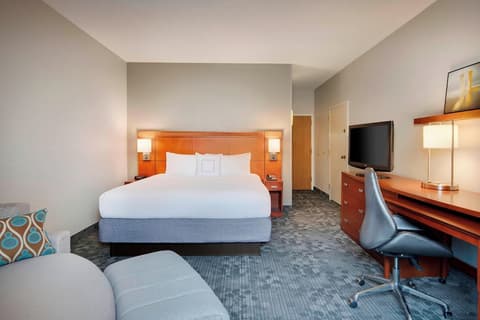 Courtyard by Marriott Savannah Midtown, Room