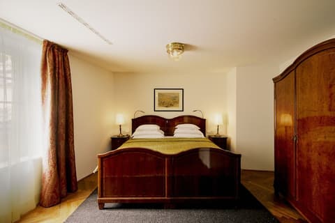 Parkhotel Laurin, Room