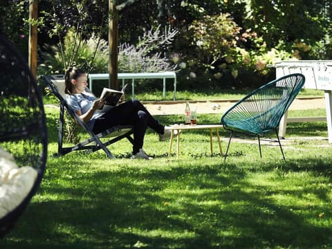 Mercure Lyon Charbonnieres, Miscellaneous