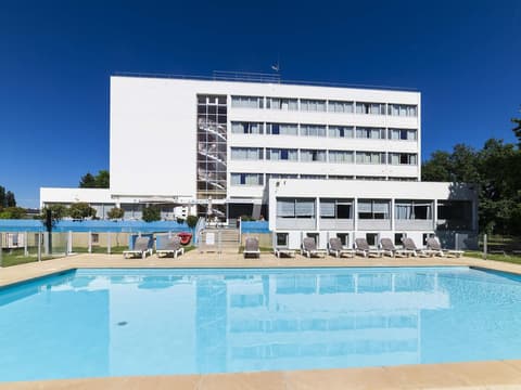 Hôtel Mercure Macon Bord de Saône, Pool