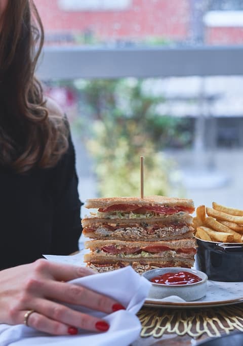 Fairlawns Hotel and Spa, Restaurant