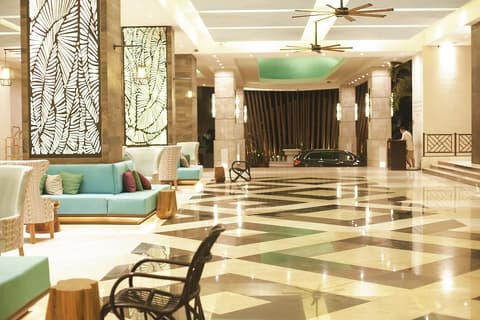 Sunscape Cancun All-Inclusive Resort & Spa by Hyatt, Lobby