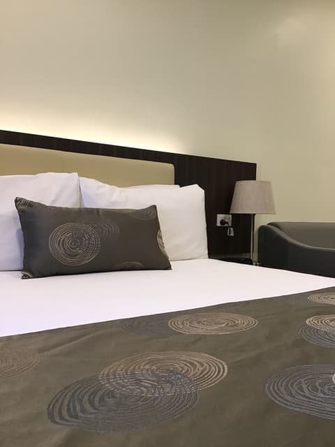 Best Western Airport Motel and Convention Centre, Room