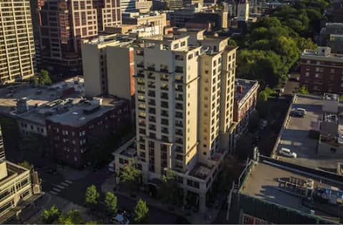 The Paramount Hotel, Aerial view