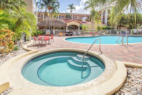 Holiday Inn & Suites Boca Raton - North by IHG, Pool