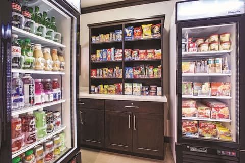 La Quinta Inn by Wyndham Olympia - Lacey, Property amenity