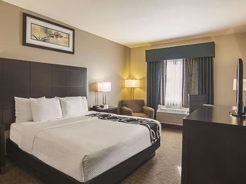 La Quinta Inn by Wyndham Olympia - Lacey, Room