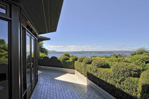 Lake Taupo Lodge, Balcony
