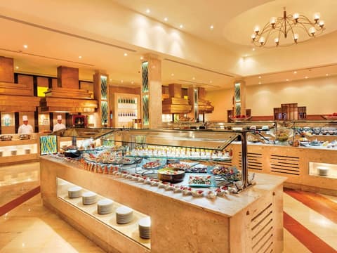 Mövenpick Resort & Spa El Gouna, Breakfast area