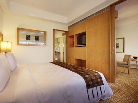 Aryaduta Menteng, Room