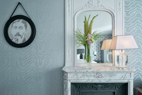 Maison Astor Paris, Curio Collection by Hilton, Room