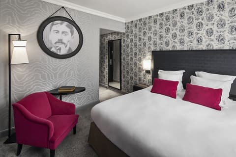 Maison Astor Paris, Curio Collection by Hilton, Room