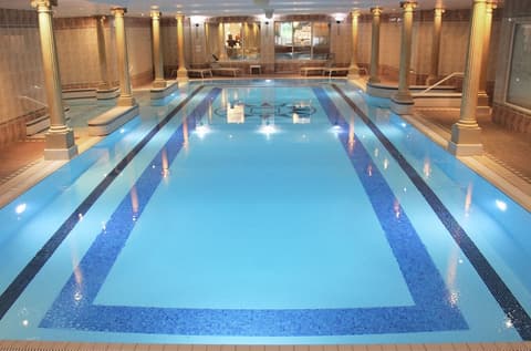 Thornton Hall Hotel and Spa, Pool