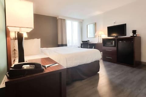 The Adventure Hotel by the parks, Room