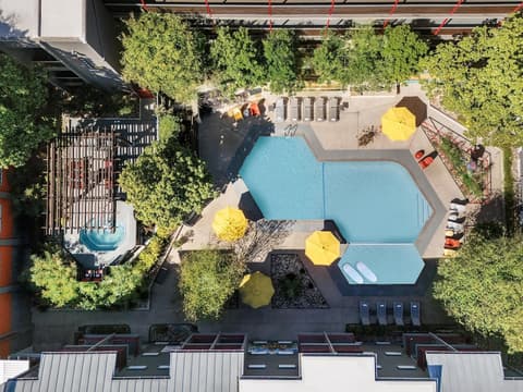 Aiden Austin City Hotel, Pool