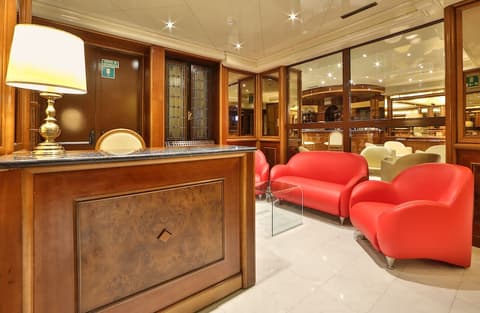 Best Western Hotel Moderno Verdi, Lobby