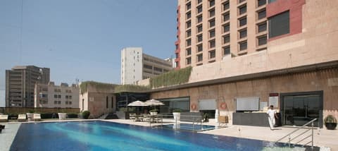 The LaLiT New Delhi, Outdoor pool