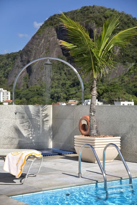 Windsor Plaza Copacabana, Outdoor pool
