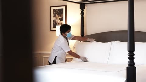 Raffles Hotel Le Royal, Room