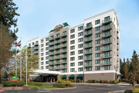 Courtyard by Marriott Seattle Federal Way, Exterior
