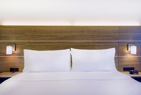 Holiday Inn Express Whitby by IHG, Room