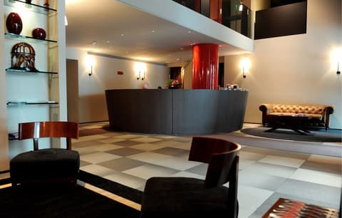 iH Hotels Milano Ambasciatori, Reception