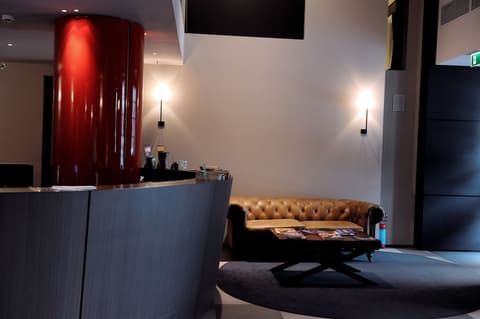 iH Hotels Milano Ambasciatori, Lobby