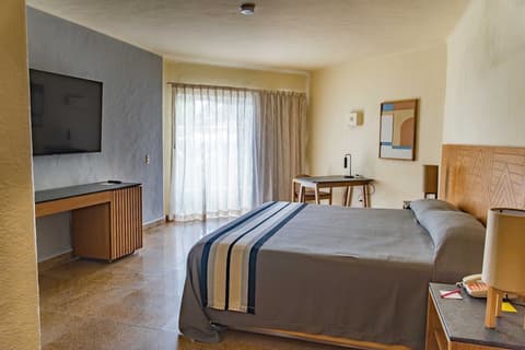 Friendly Fun Vallarta Different Experiences - All Inclusive., Room