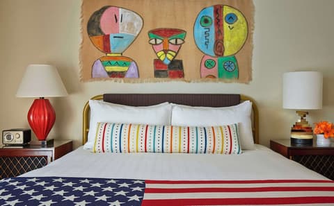 Graduate by Hilton Tempe, Room