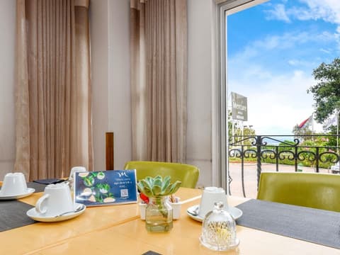 Mercure Johannesburg Midrand Hotel, Restaurant