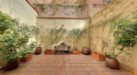 Hotel Silken Sant Gervasi, Exterior