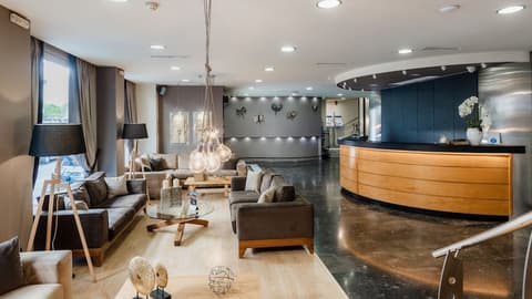 Acropolis Select Hotel, Lobby
