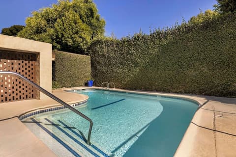 Best Western Royal Palace Inn & Suites, Pool