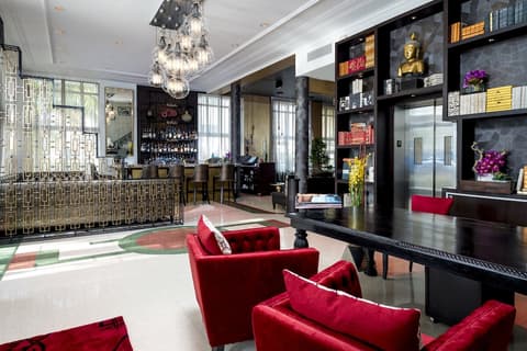 The Marlin Hotel, Check-in/check-out kiosk